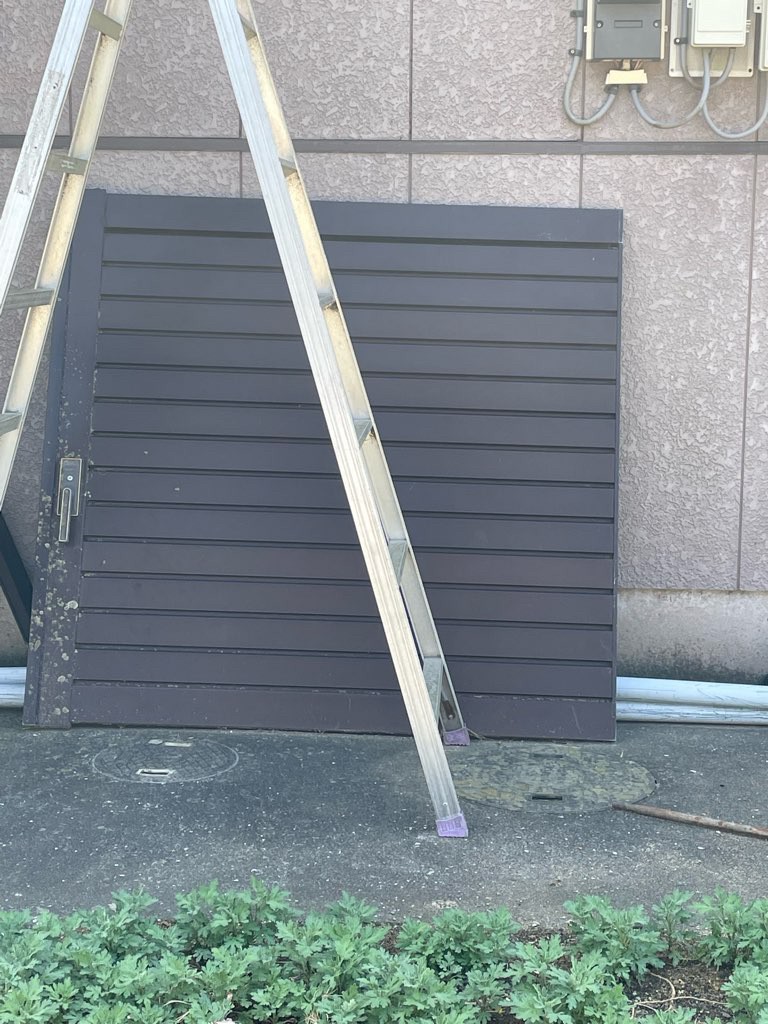 【外構・エクステリア】も台風で破損だが、火災保険で修繕