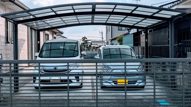 台風で門塀が壊れたら「建物の付属設備」は火災保険対象になる